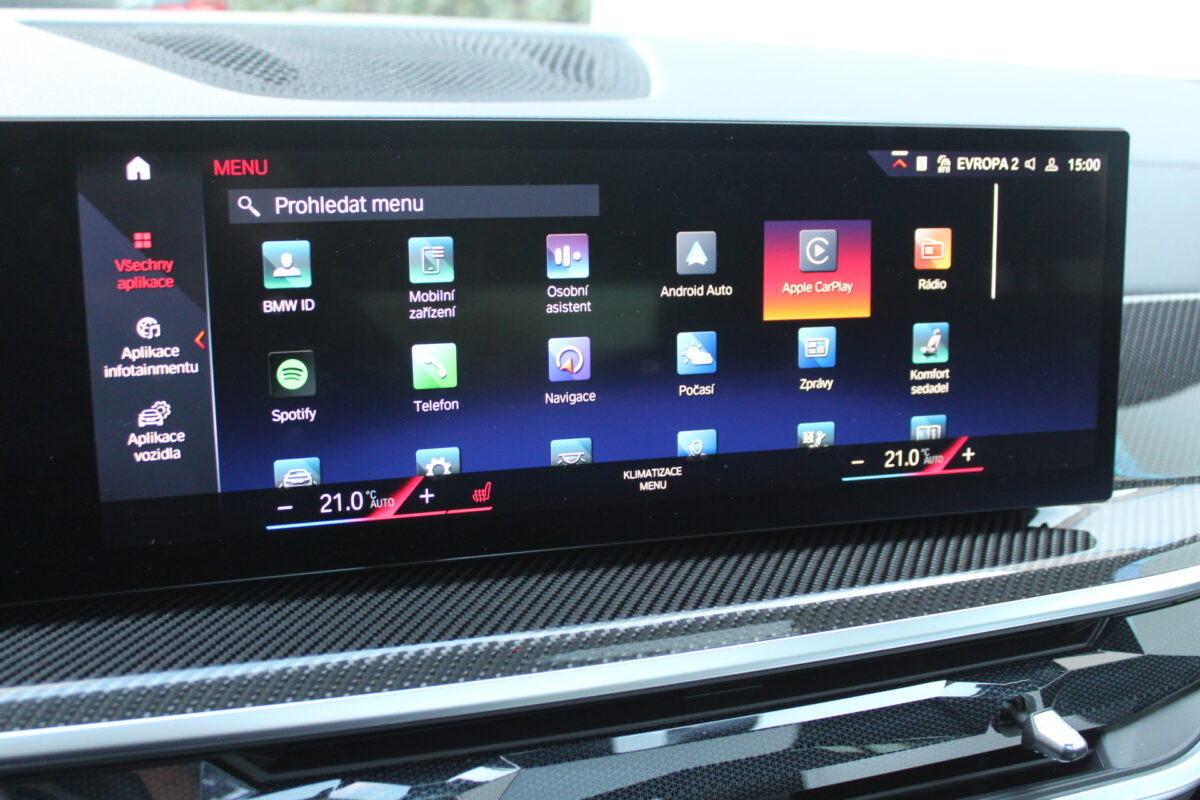 Fotografie vozu - klik pro zvětšení