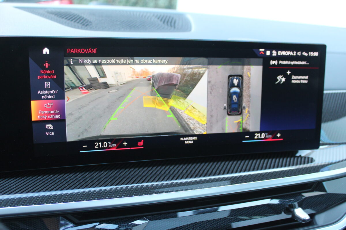 Fotografie vozu - klik pro zvětšení