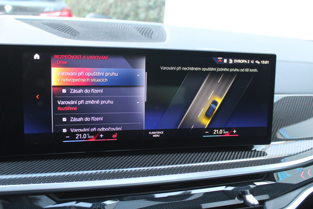 Fotografie vozu - klik pro zvětšení