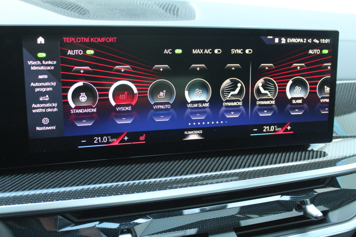 Fotografie vozu - klik pro zvětšení