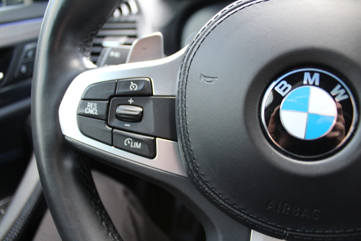 Fotografie vozu - klik pro zvětšení