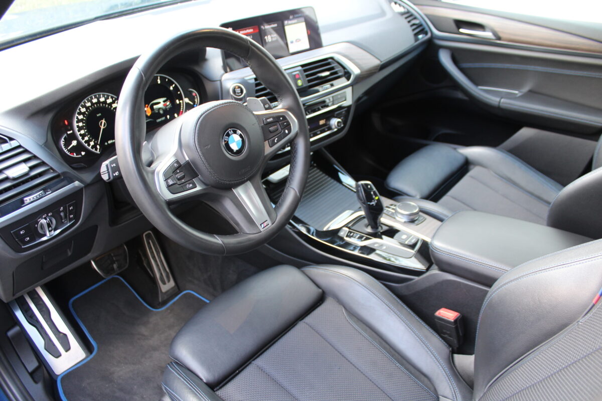 Fotografie vozu - klik pro zvětšení