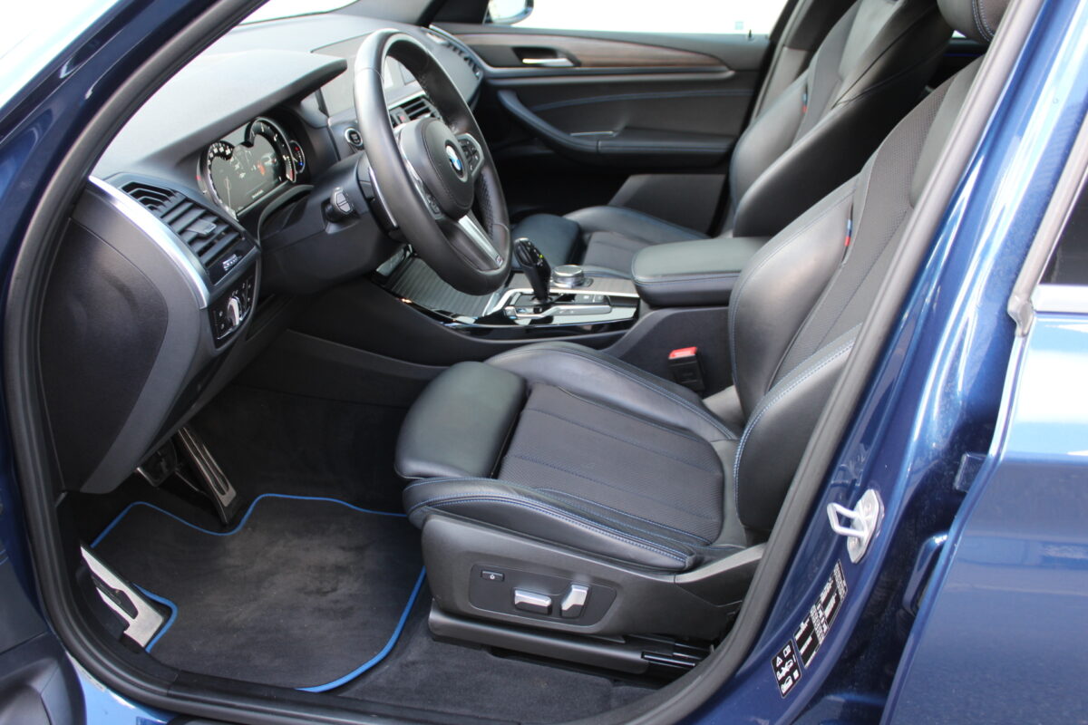 Fotografie vozu - klik pro zvětšení