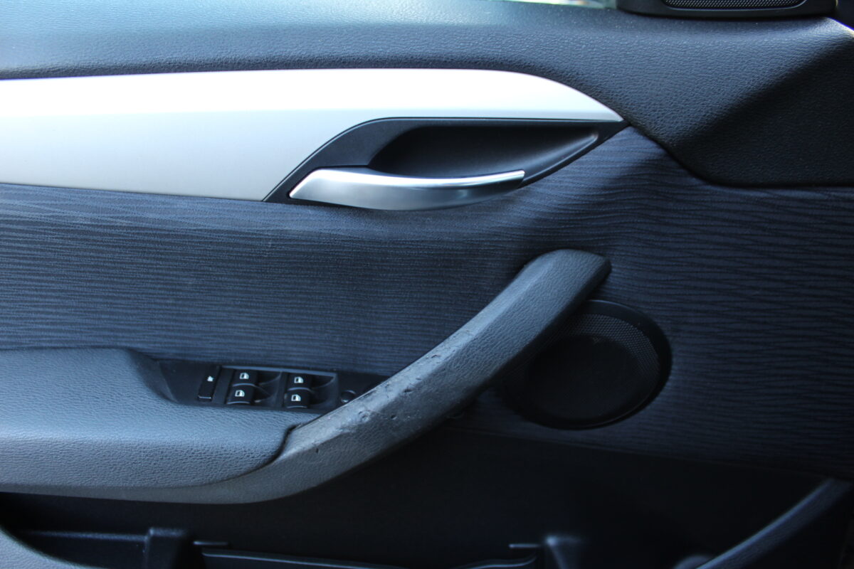 Fotografie vozu - klik pro zvětšení