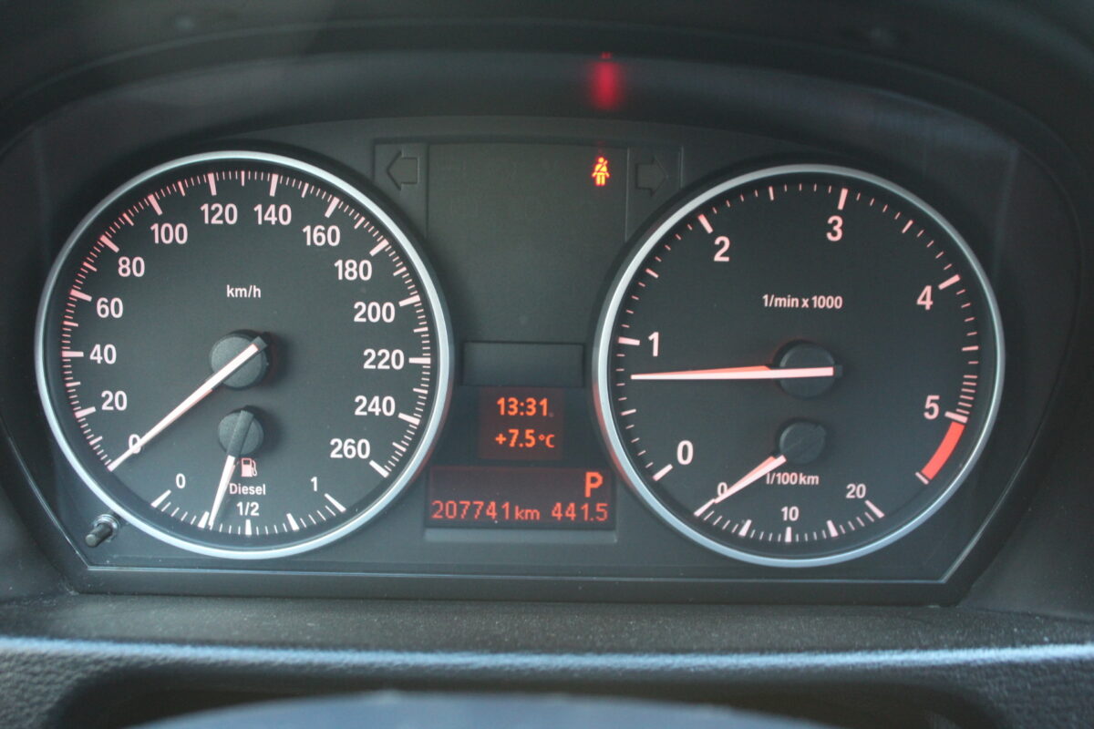 Fotografie vozu - klik pro zvětšení