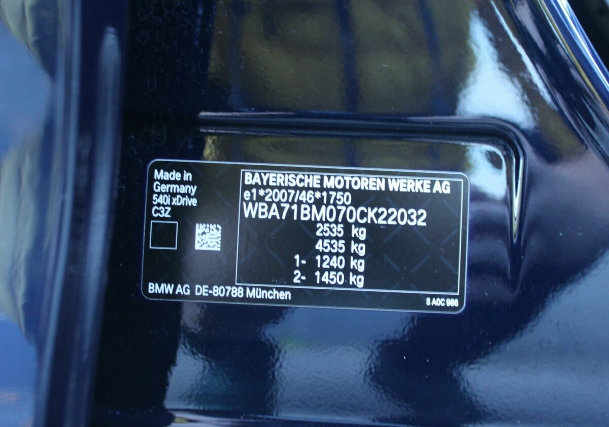 Fotografie vozu - klik pro zvětšení