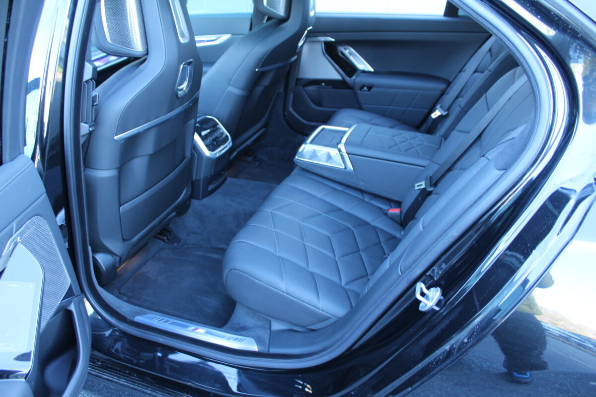 Fotografie vozu - klik pro zvětšení