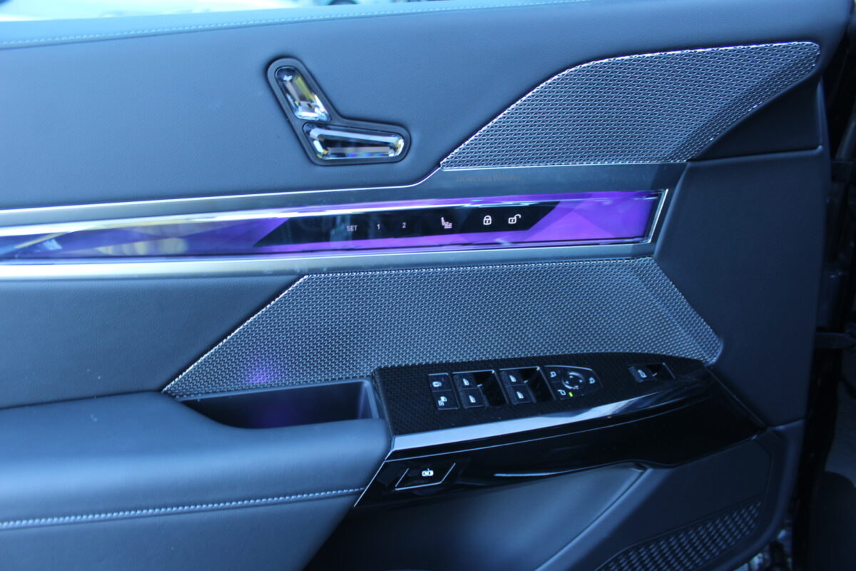 Fotografie vozu - klik pro zvětšení