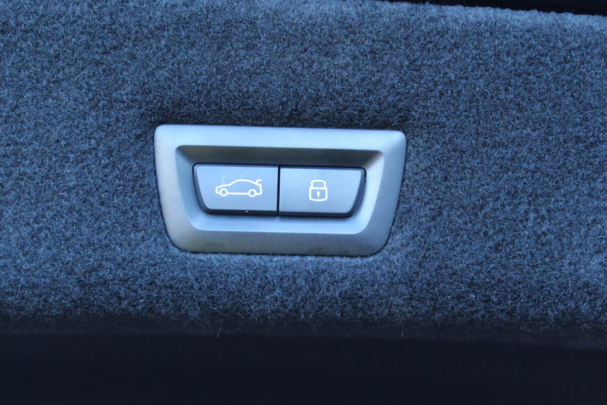 Fotografie vozu - klik pro zvětšení