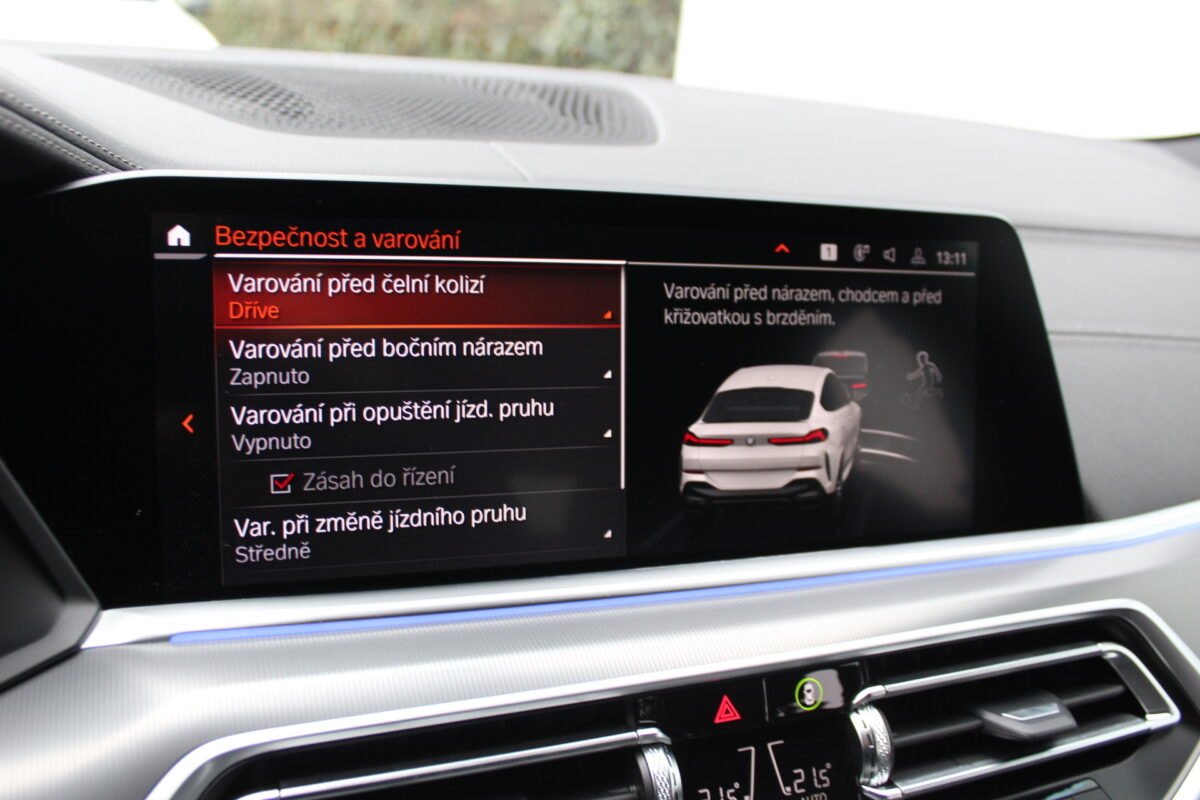 Fotografie vozu - klik pro zvětšení