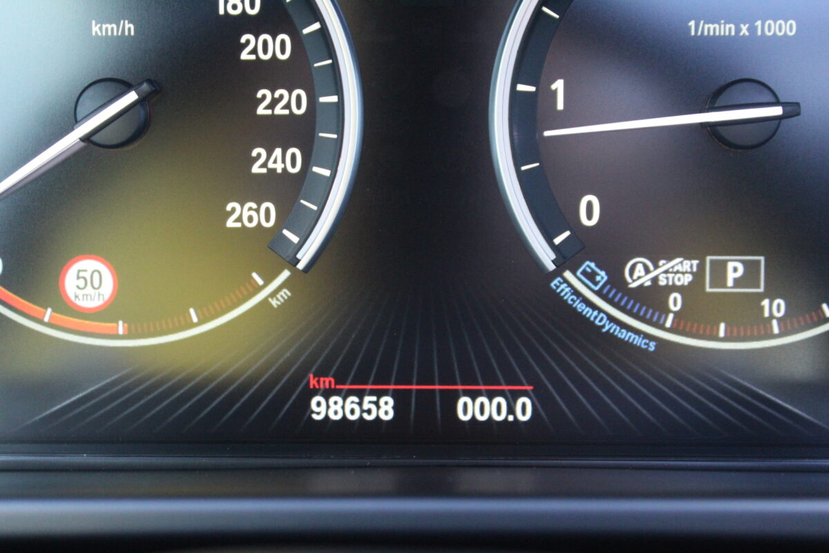 Fotografie vozu - klik pro zvětšení