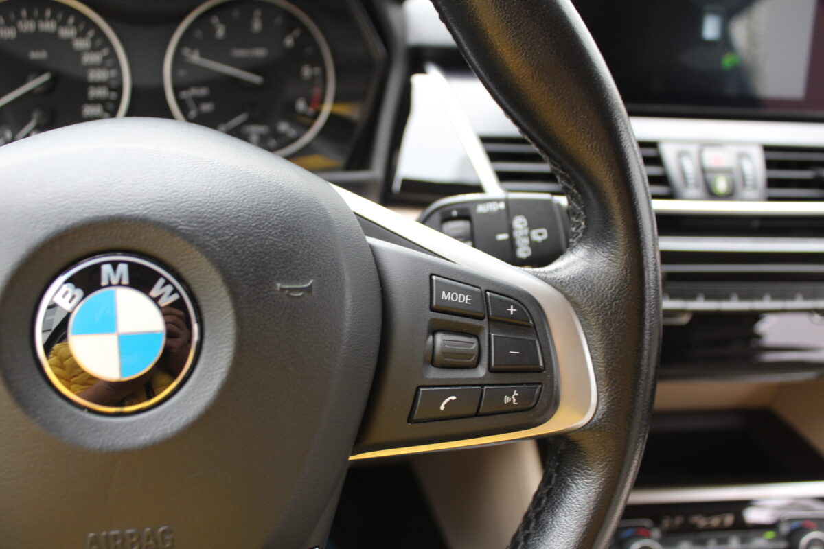 Fotografie vozu - klik pro zvětšení