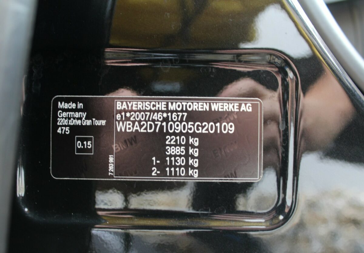 Fotografie vozu - klik pro zvětšení