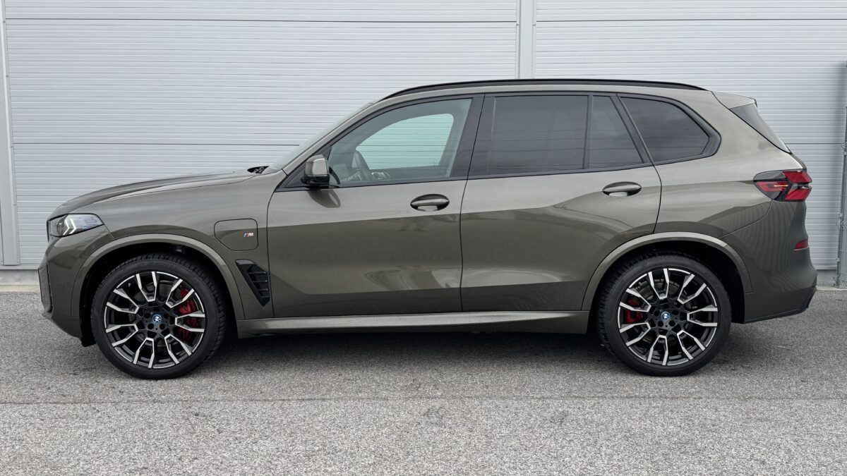 Fotografie vozu - klik pro zvětšení