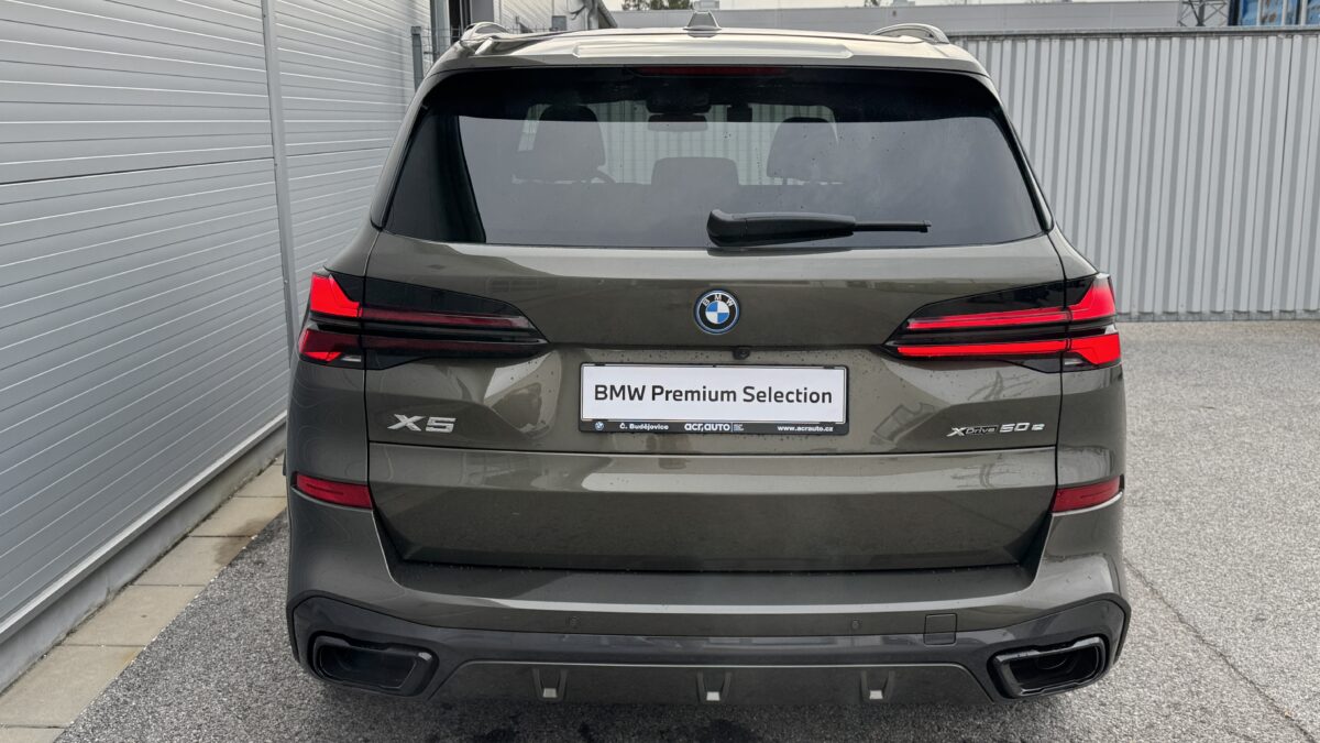 Fotografie vozu - klik pro zvětšení