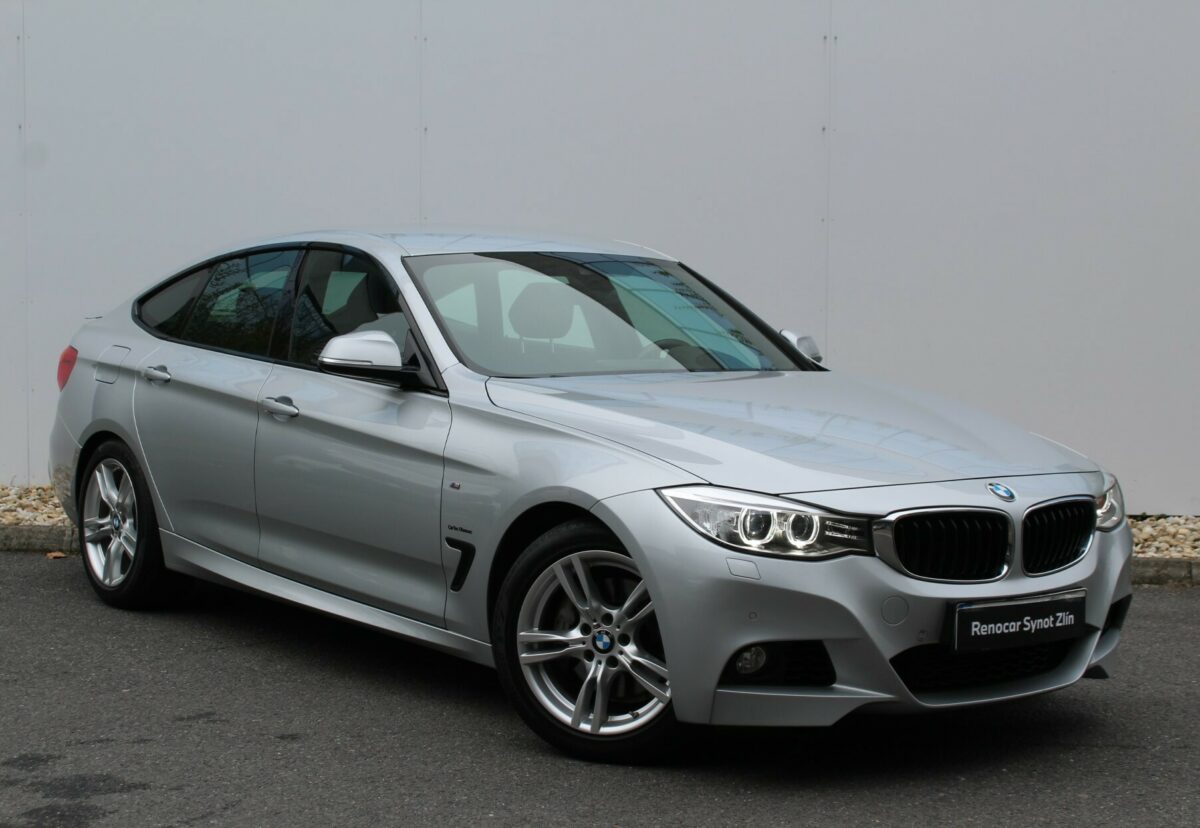 Fotografie vozu - klik pro zvětšení