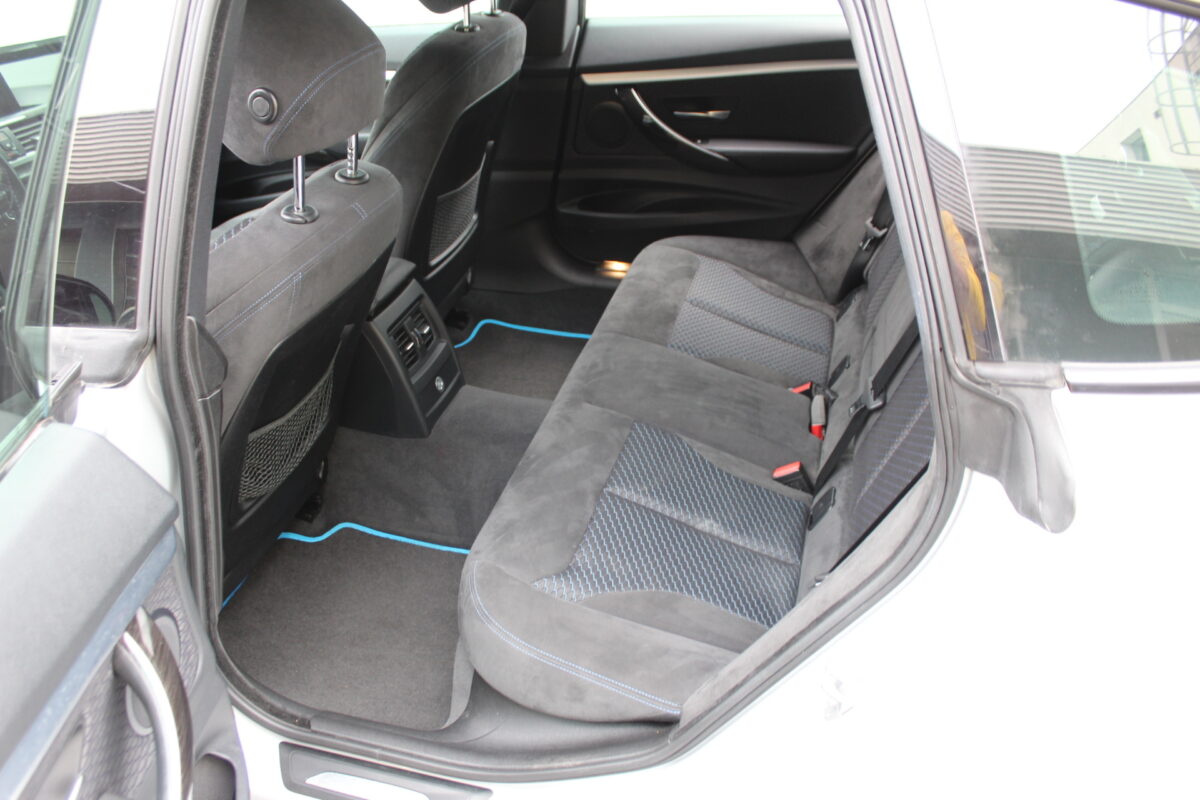 Fotografie vozu - klik pro zvětšení