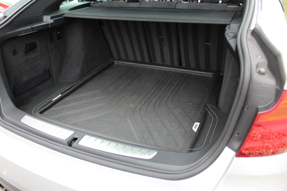 Fotografie vozu - klik pro zvětšení