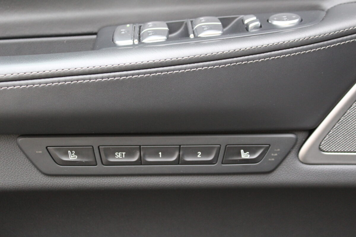 Fotografie vozu - klik pro zvětšení