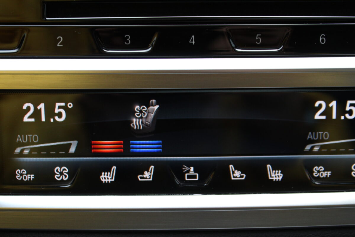 Fotografie vozu - klik pro zvětšení