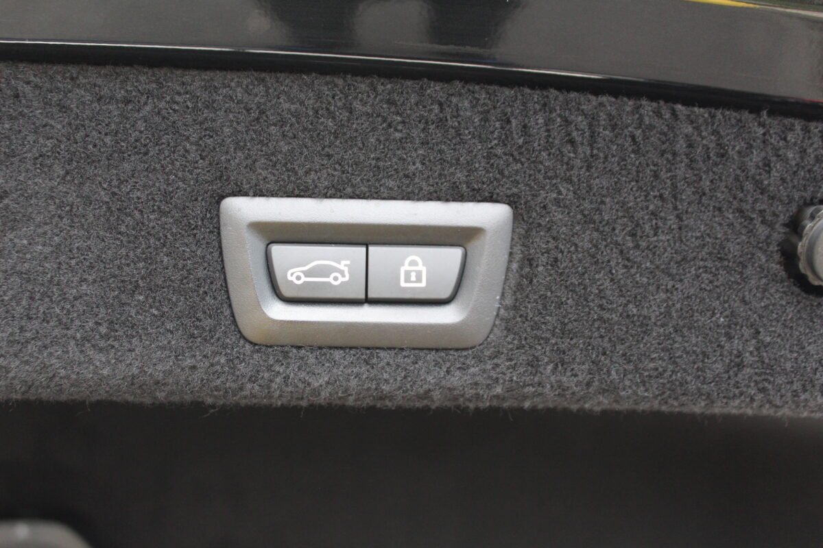 Fotografie vozu - klik pro zvětšení