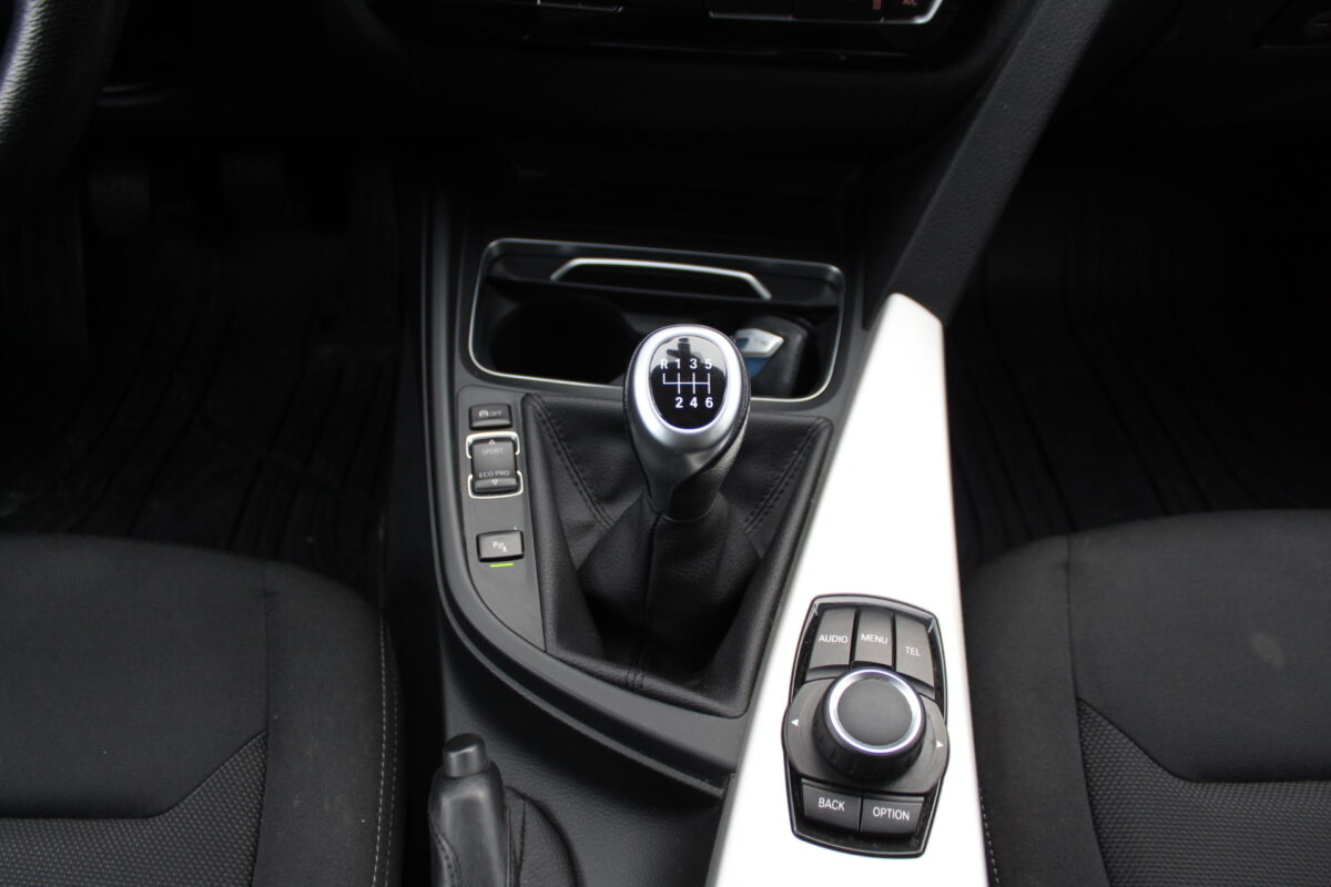 Fotografie vozu - klik pro zvětšení