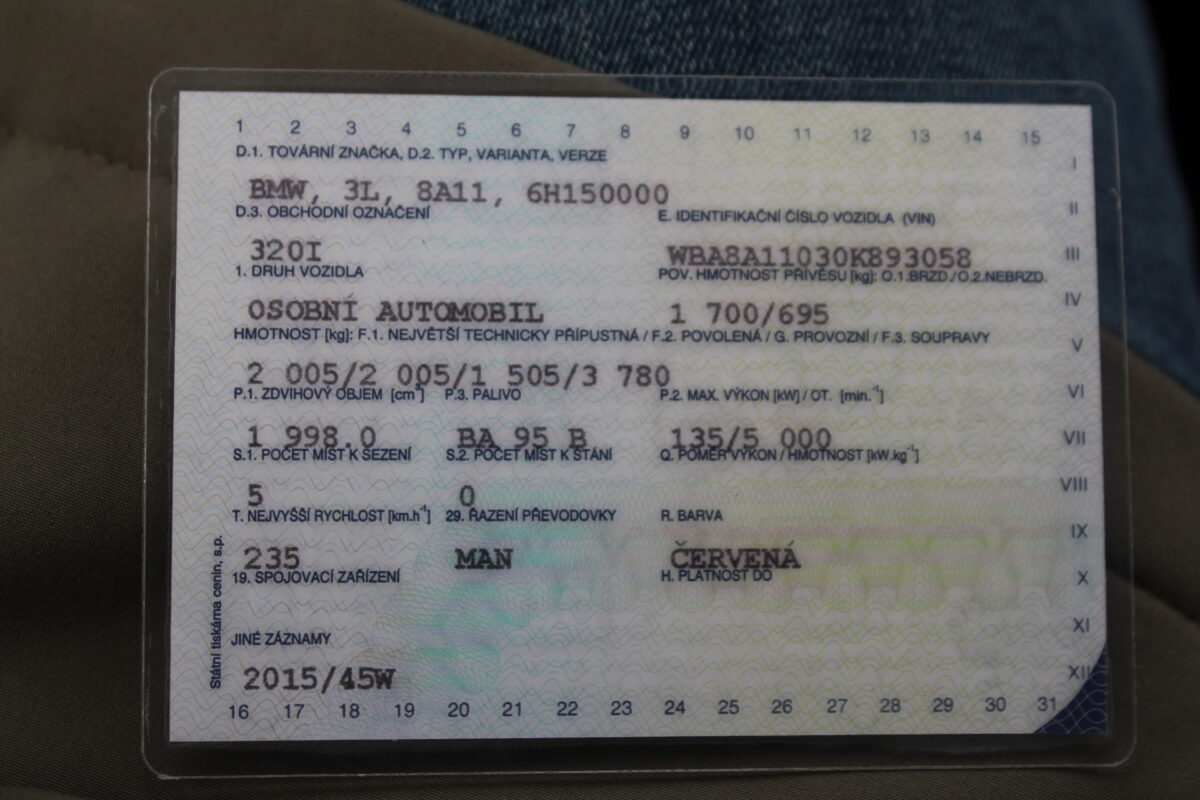 Fotografie vozu - klik pro zvětšení