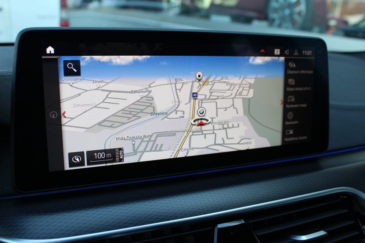 Fotografie vozu - klik pro zvětšení