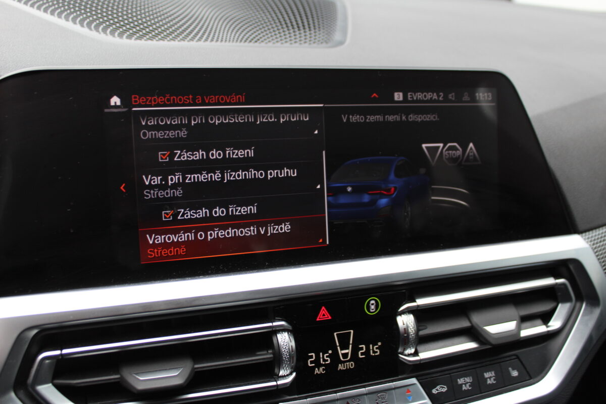 Fotografie vozu - klik pro zvětšení