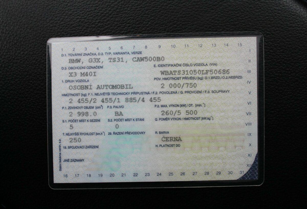 Fotografie vozu - klik pro zvětšení