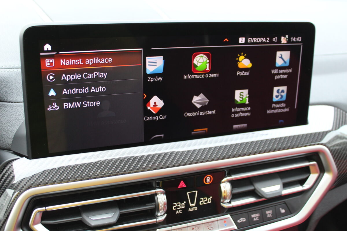 Fotografie vozu - klik pro zvětšení