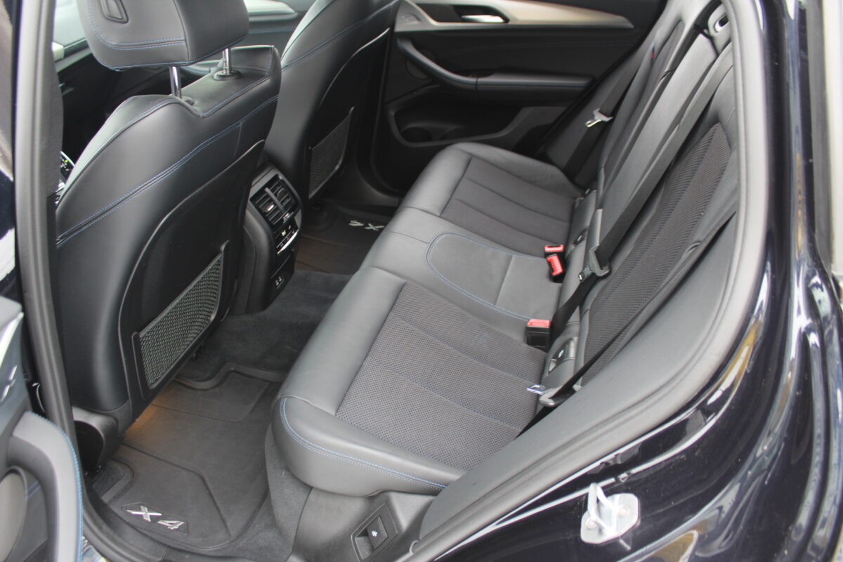 Fotografie vozu - klik pro zvětšení