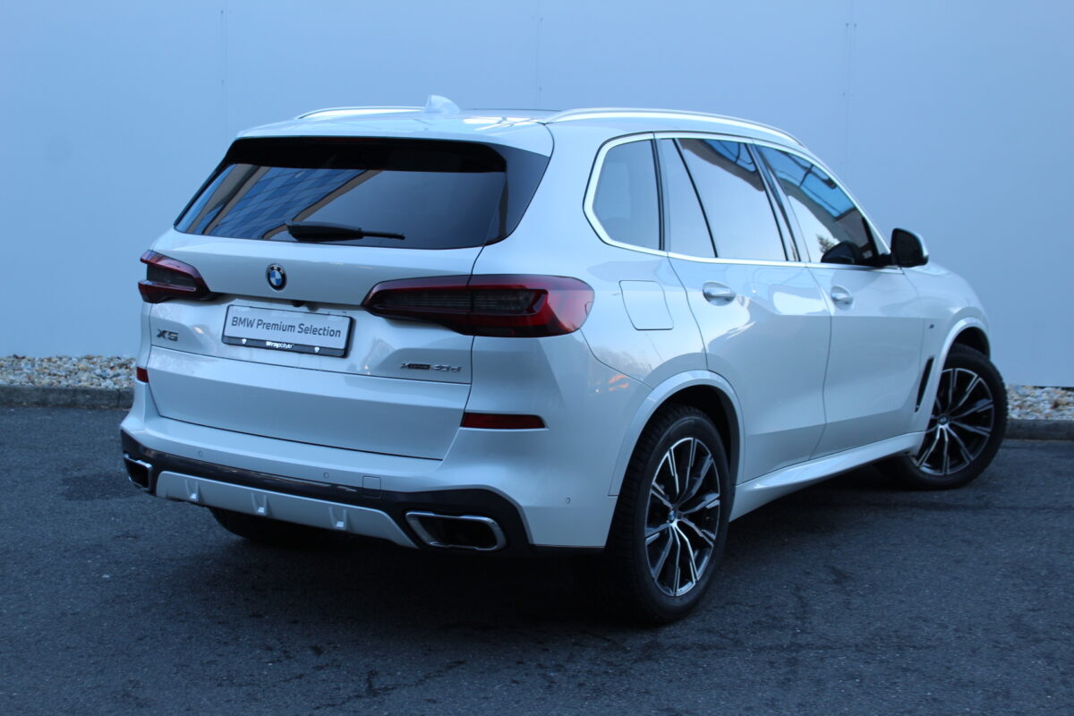 Fotografie vozu - klik pro zvětšení