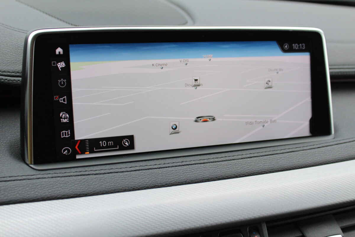 Fotografie vozu - klik pro zvětšení