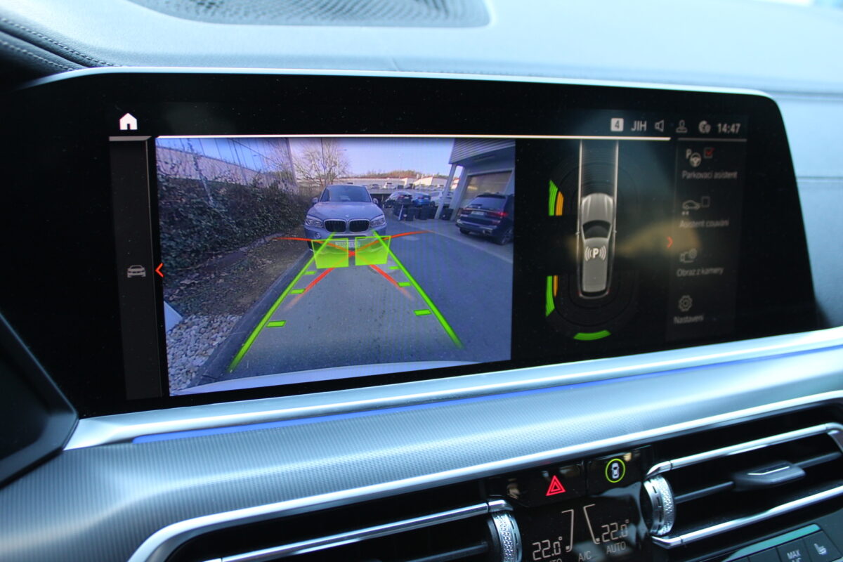 Fotografie vozu - klik pro zvětšení