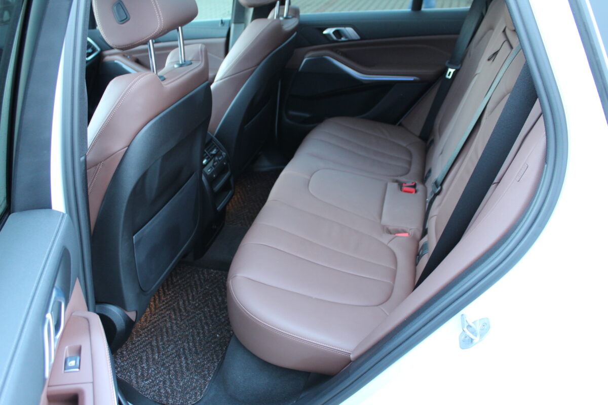 Fotografie vozu - klik pro zvětšení