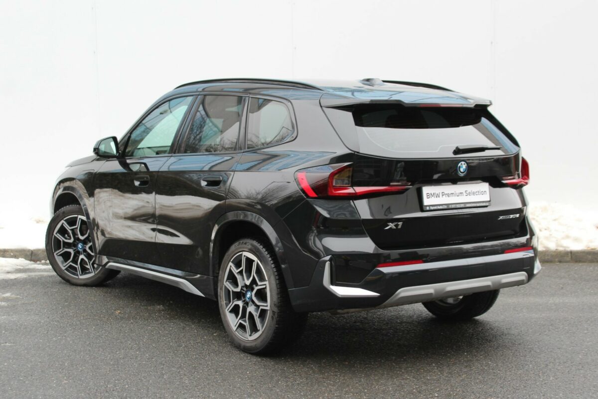 Fotografie vozu - klik pro zvětšení