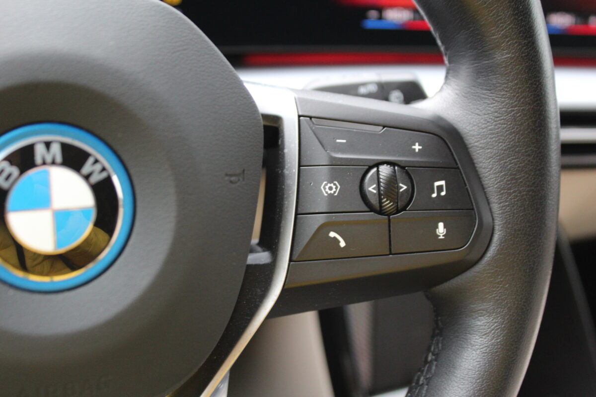 Fotografie vozu - klik pro zvětšení