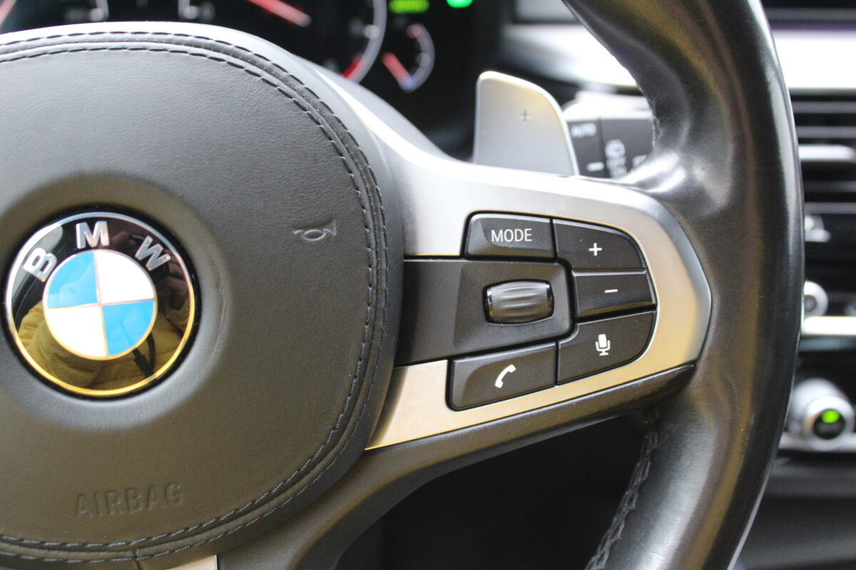 Fotografie vozu - klik pro zvětšení