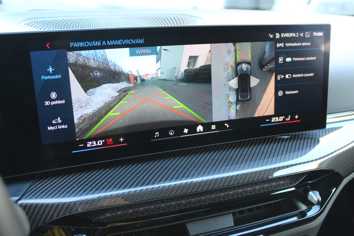 Fotografie vozu - klik pro zvětšení