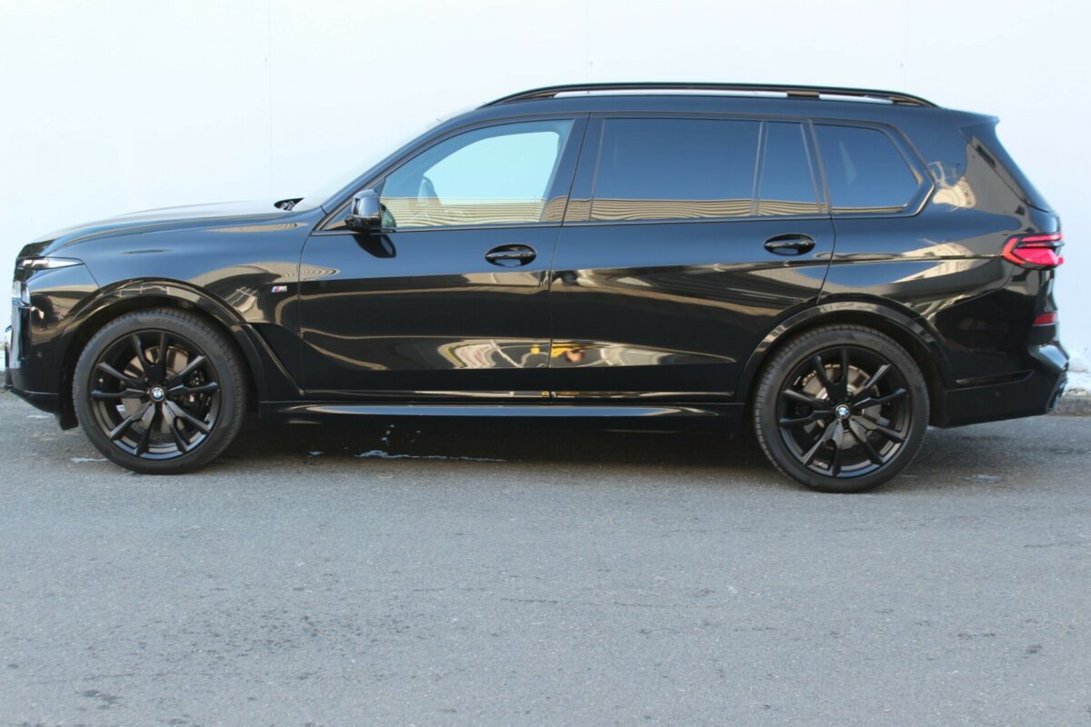 Fotografie vozu - klik pro zvětšení