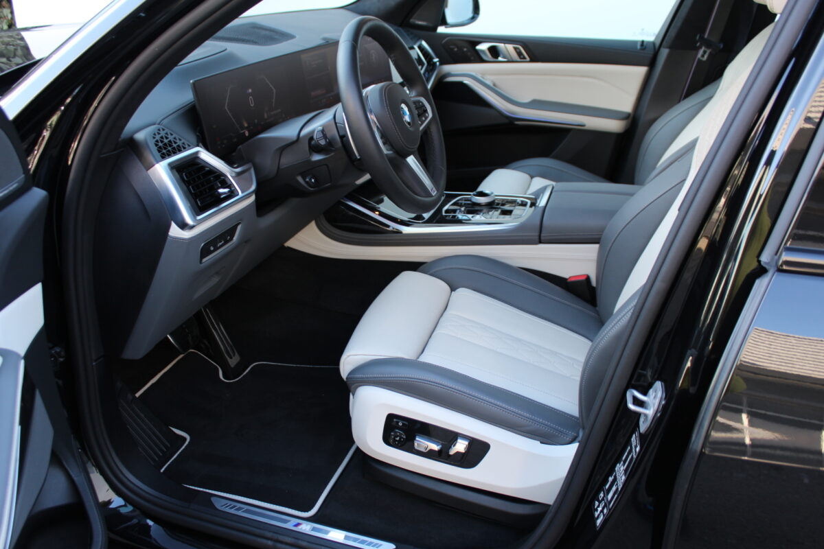 Fotografie vozu - klik pro zvětšení