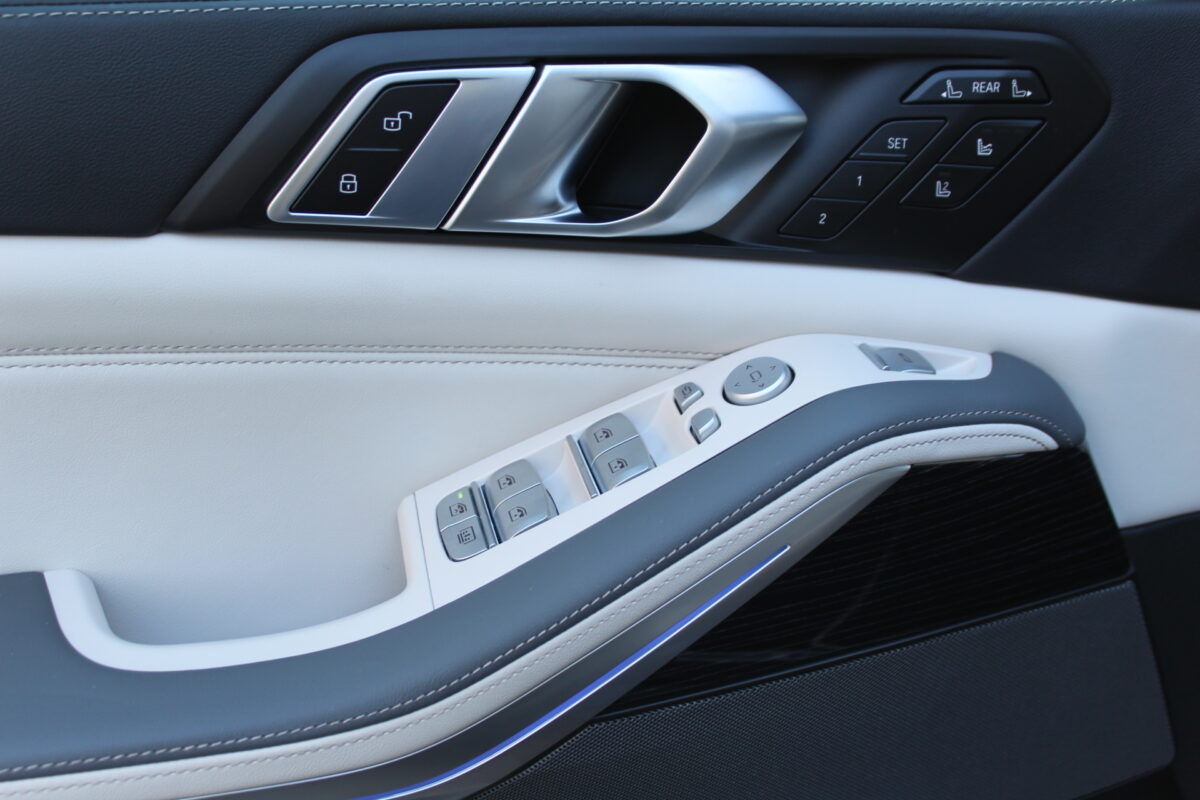 Fotografie vozu - klik pro zvětšení