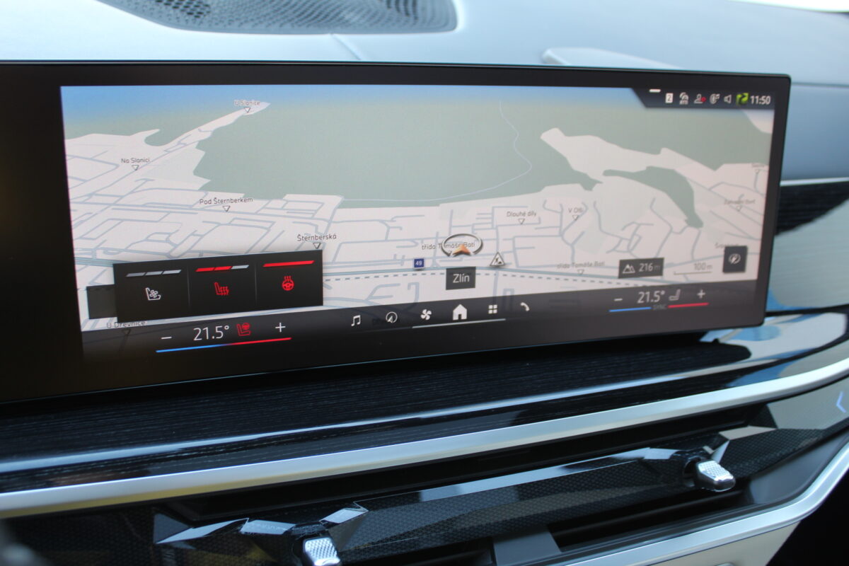 Fotografie vozu - klik pro zvětšení