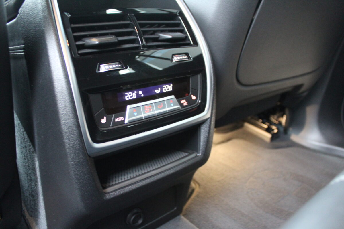 Fotografie vozu - klik pro zvětšení