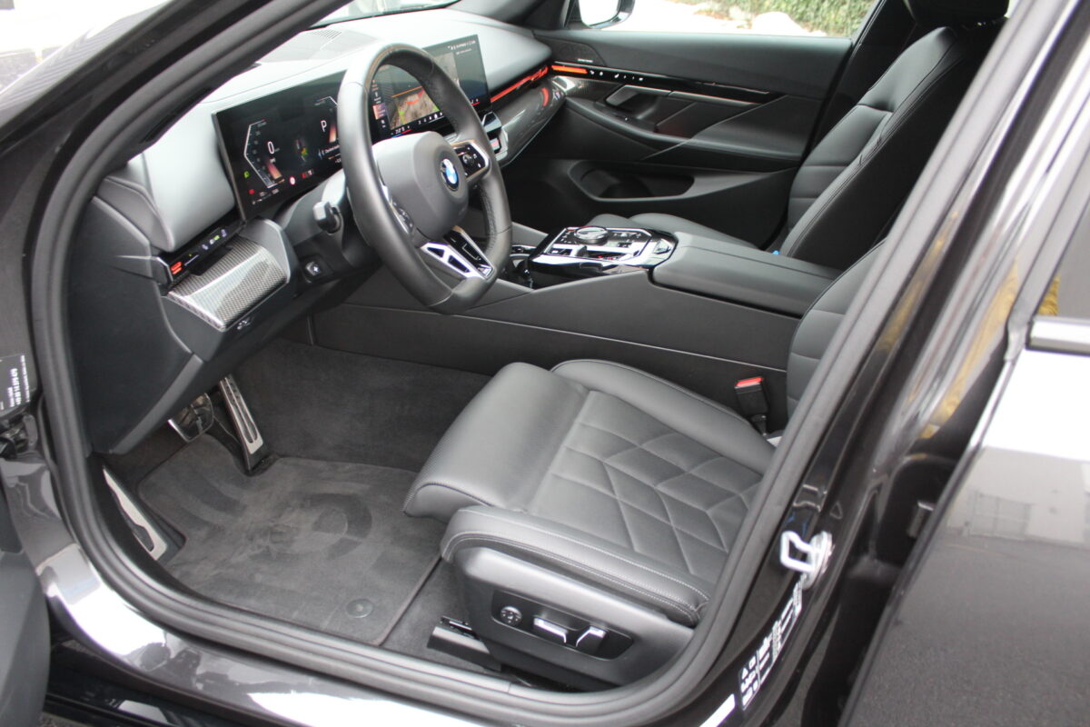 Fotografie vozu - klik pro zvětšení