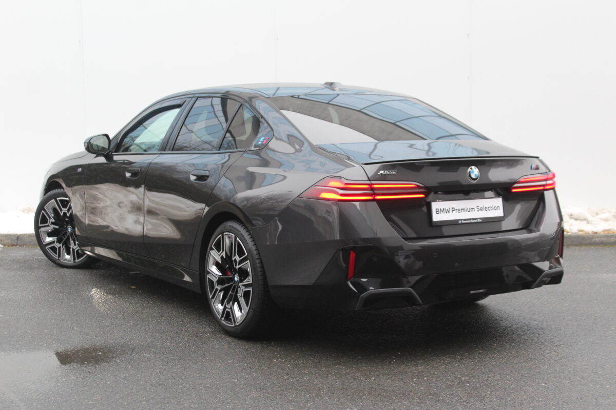 Fotografie vozu - klik pro zvětšení