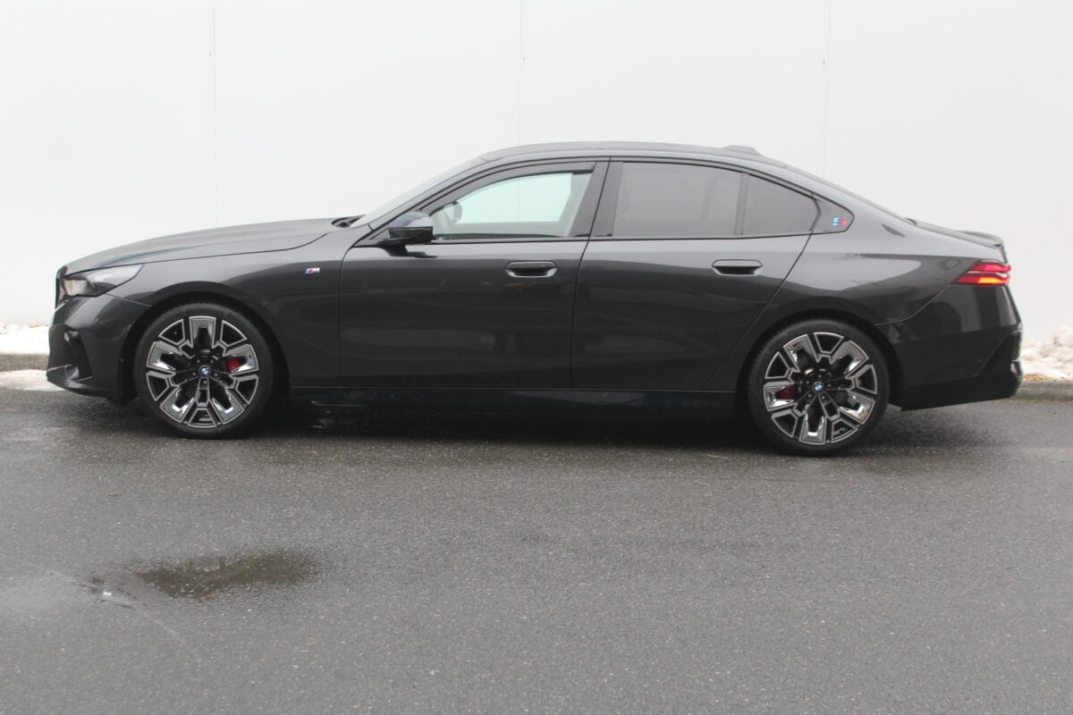 Fotografie vozu - klik pro zvětšení