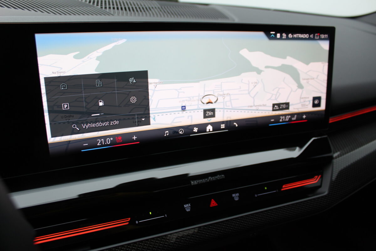 Fotografie vozu - klik pro zvětšení