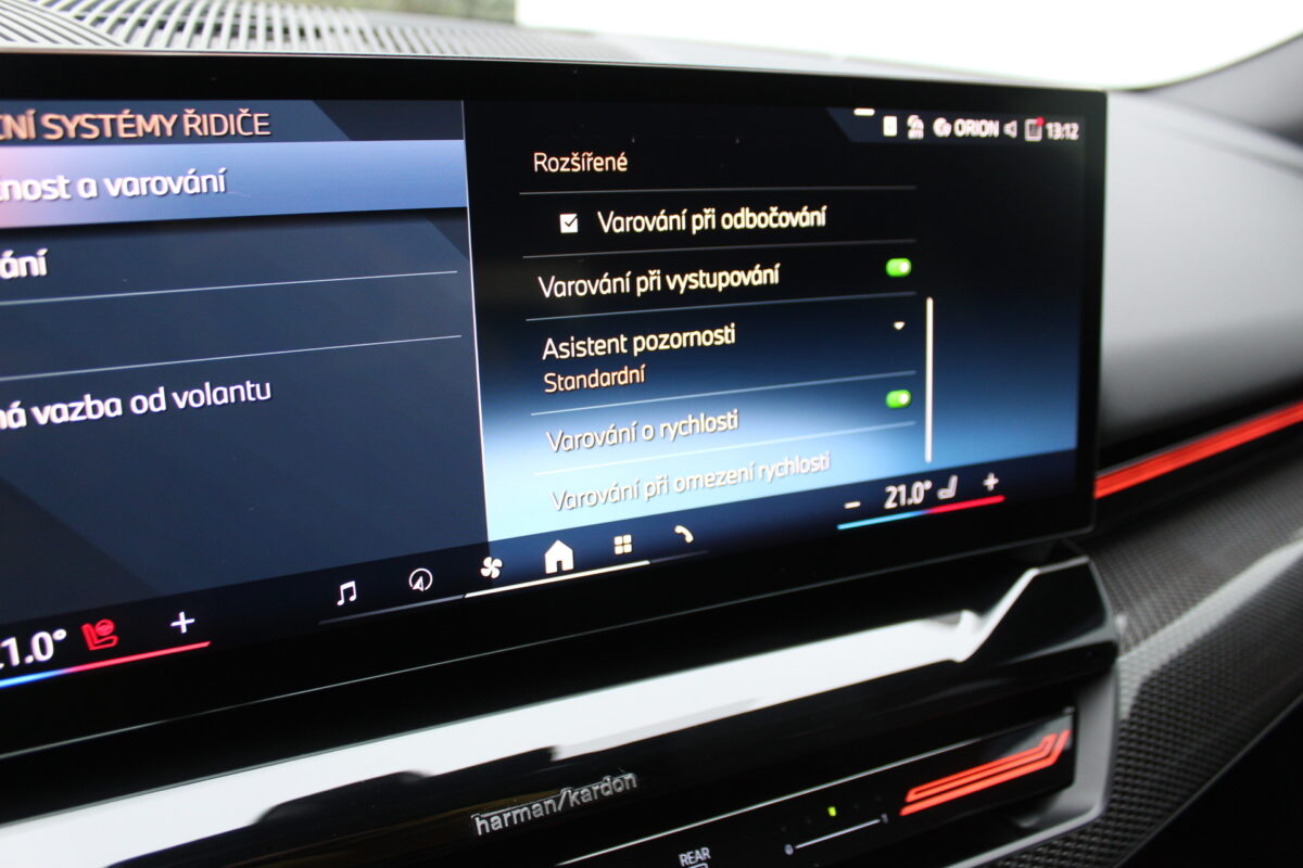 Fotografie vozu - klik pro zvětšení